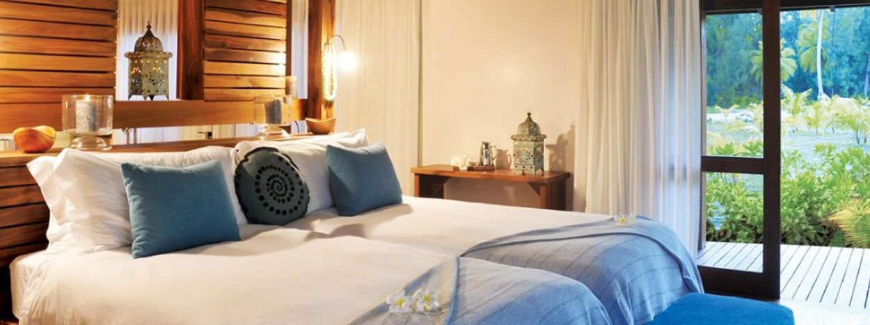 Luxury lodge room